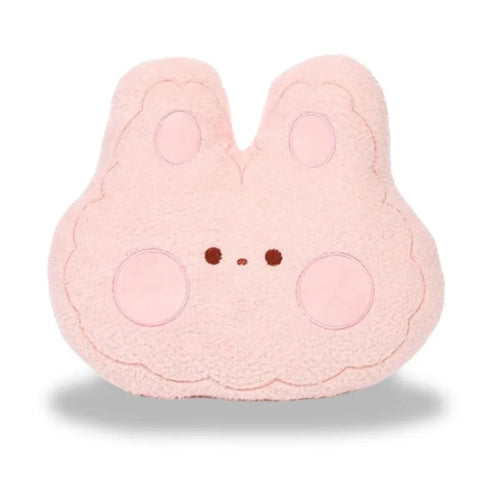 Présentation coussin tête de lapin chambre