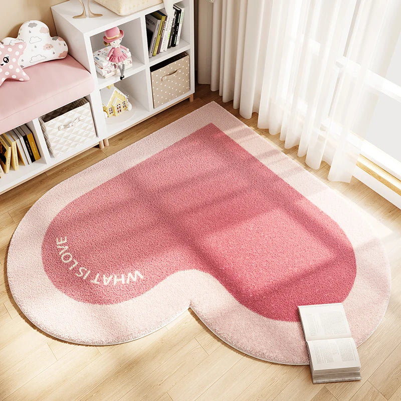 Tapis Chambre Enfant Forme Cœur - Doux & Antidérapant
