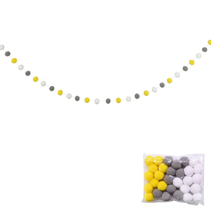 Guirlande de Pompons en Feutre de Laine Pastel Jaune, Bleu, Rose