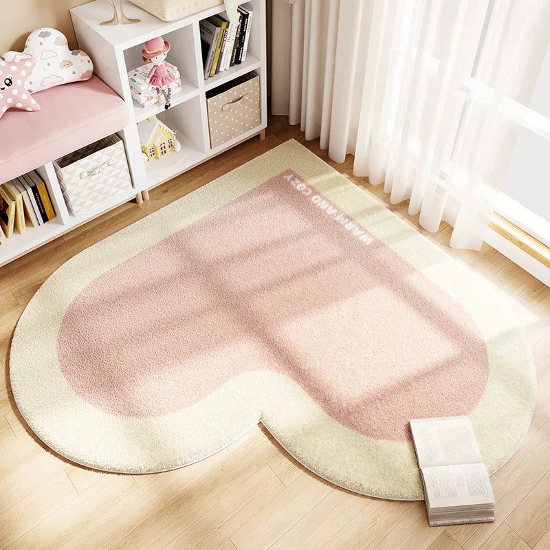 Tapis Chambre Enfant Forme Cœur - Doux & Antidérapant
