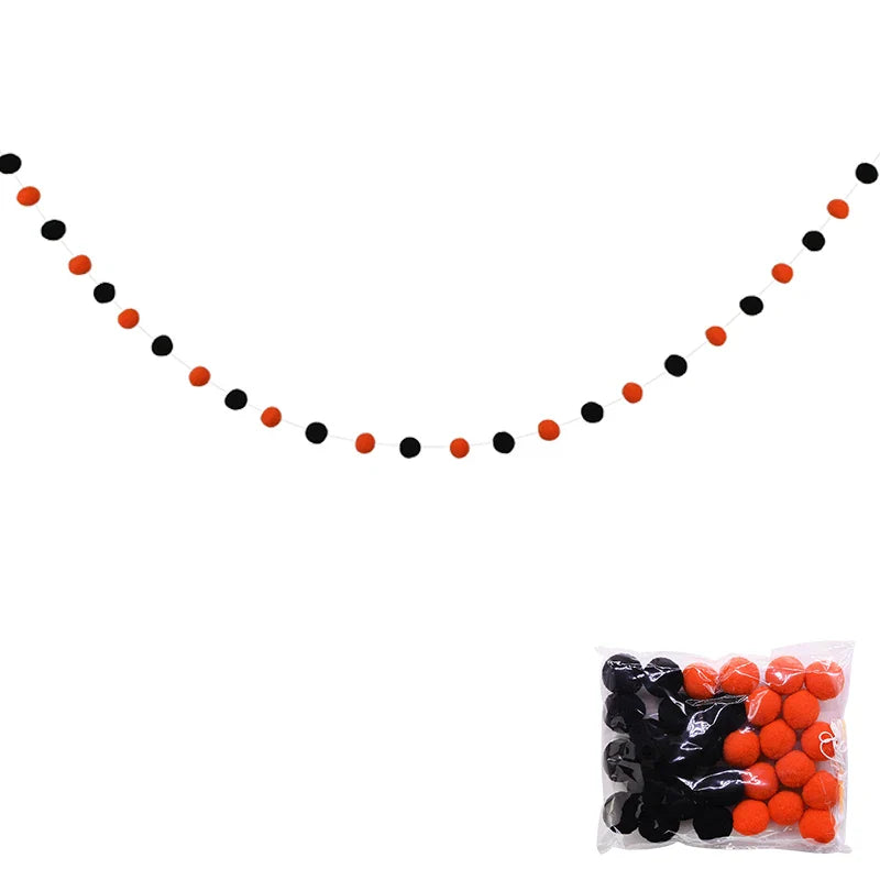 Guirlande de Pompons en Feutre Noir et Blanc - 2m - Décoration Tipi