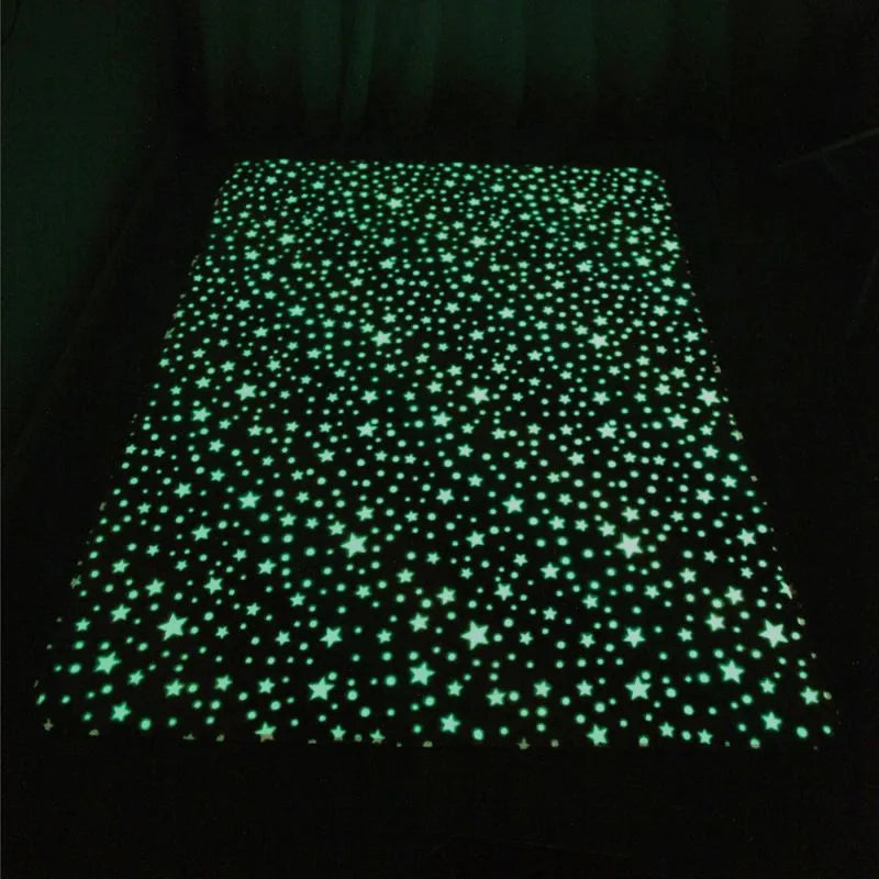 Ambiance nocturne, tapis enfant arc-en-ciel illuminé