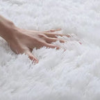 Tapis plush poils longs vifs et dégradés, style contemporain scandinave rectangulaire pour chambre.
