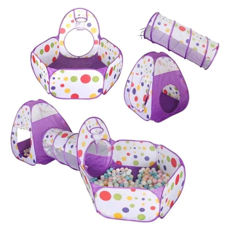 Vue d'ensemble d'une tente de jeu violette pour bébés, incluant un tunnel d'exploration et une piscine à balles, formant une zone de jeu modulable et sûre.