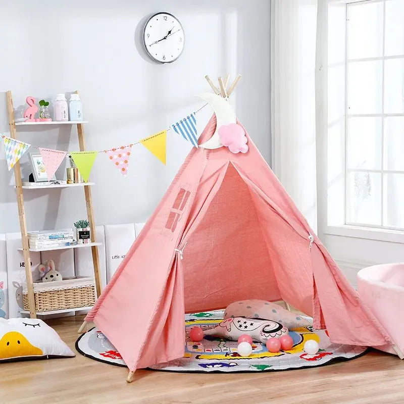 Tipi rose, idéal pour créer un espace de jeu doux et féerique.